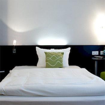 Art Hotel Lauterbach ไคเซอร์สเลาเทิร์น ภายนอก รูปภาพ
